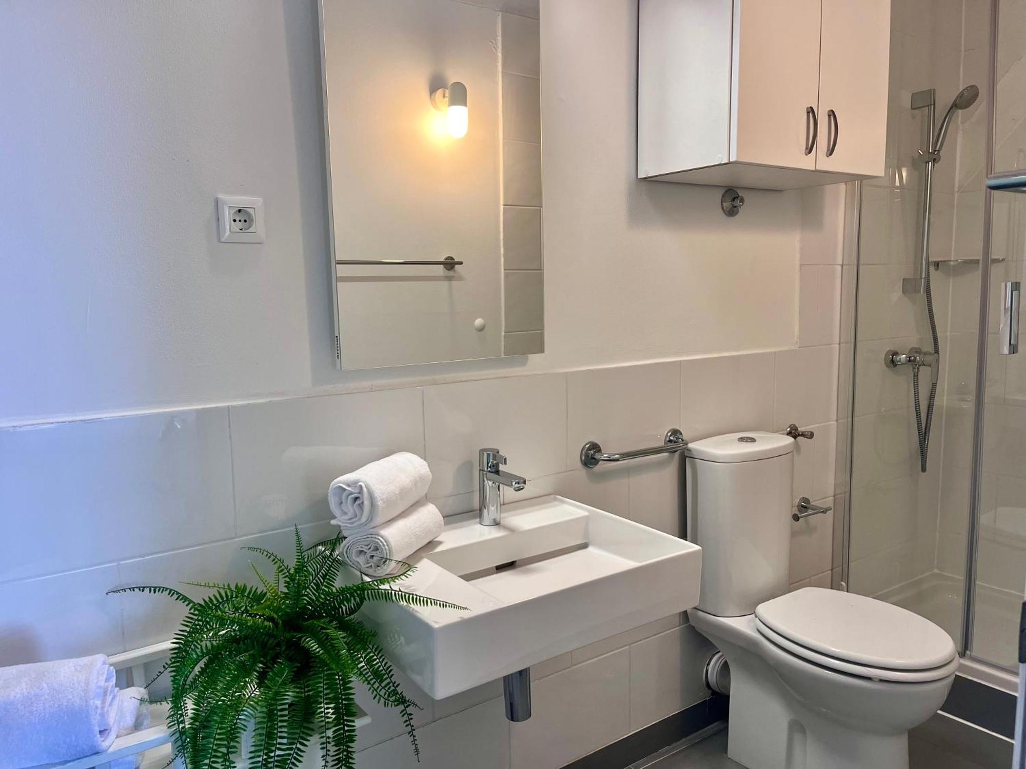 סופטאר Waterman Beach Village חדר תמונה